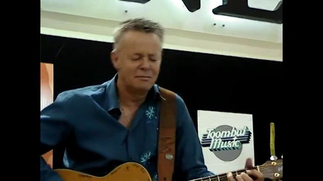 Windy and Warm/ Classical Gas - Tommy Emmanuel смотреть онлайн