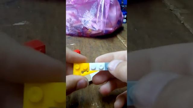 как сделать пистолет с перезарядкой и с магазином! легко!👍👍 смотреть онлайн