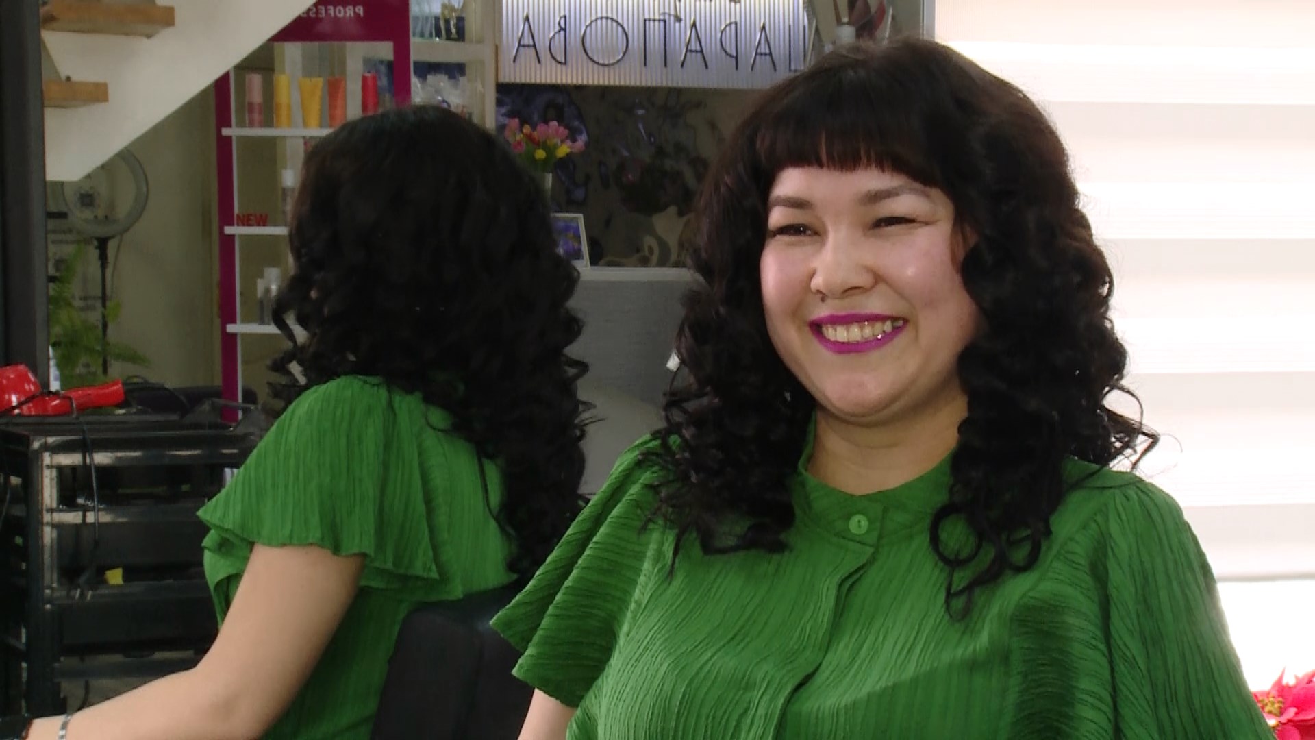 «Для милых женщин»: салоны красоты пригласили рязанок на бесплатные процедуры смотреть онлайн