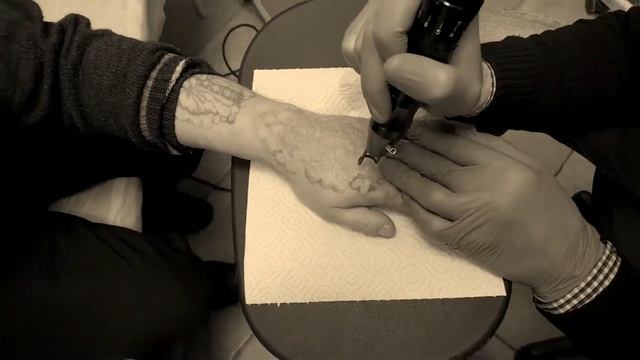 Выведение старой "наколки". Жизнь с чистого листа. смотреть онлайн