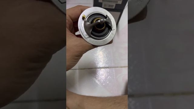 Unboxing genuine Nismo 62c thermostat Rb25 смотреть онлайн