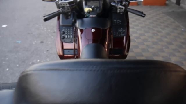 HONDA GOLD WING 2007 USATA смотреть онлайн