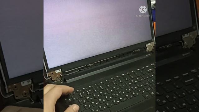 Прикольный глюк вроде бы от окислившихся контактов шлейфа матрицы ноутбука смотреть онлайн