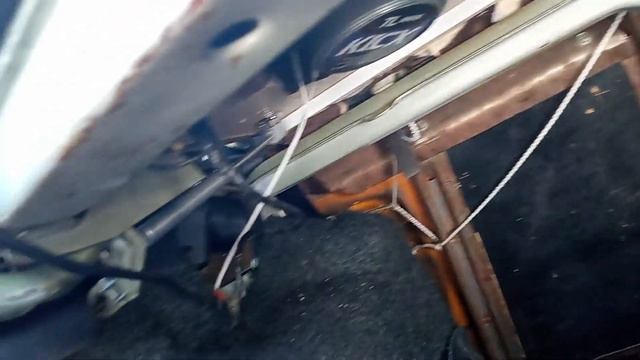 газовые упоры багажника ваз 2110 смотреть онлайн