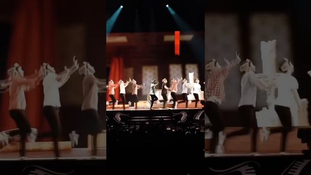 It’s too hard to tell if anything’s real or not смотреть онлайн