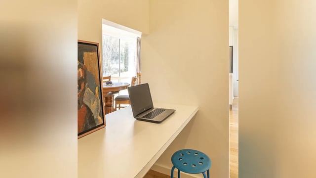75 Yellow Floor Home Office With White Walls Design Ideas You'll Love ☆ смотреть онлайн