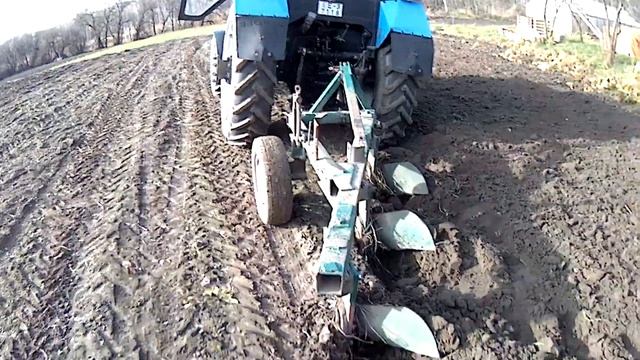 Что с плугом? Как пашет после ремонта? смотреть онлайн