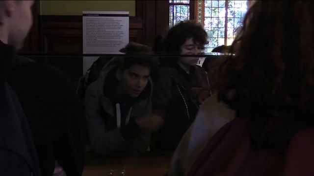 Visite à l'Institut Lumière (29 novembre 2019) смотреть онлайн