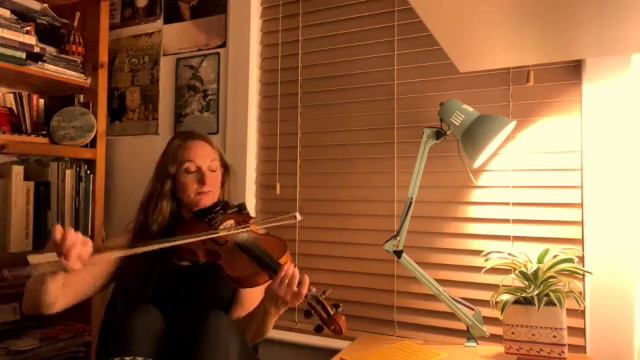 Nancy Kerr - "Kite Tails: A Month of Northumbrian" December 10th: The Morpeth Rant, Old and New смотреть онлайн