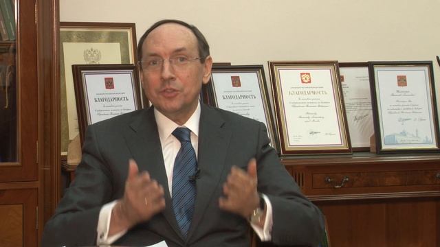 Обращение декана В.А.Никонова о переходе на дистанционное обучение смотреть онлайн