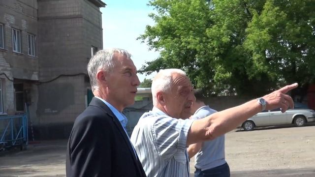 Стаханов. Сергей Жевлаков проверил работу коммунальщиков