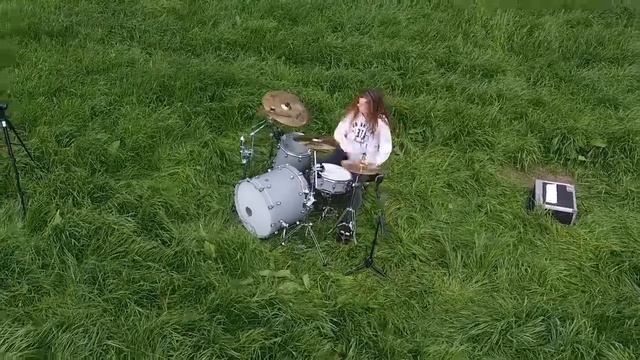 Livin’ On A Prayer (Bon Jovi): drum cover by Sina смотреть онлайн