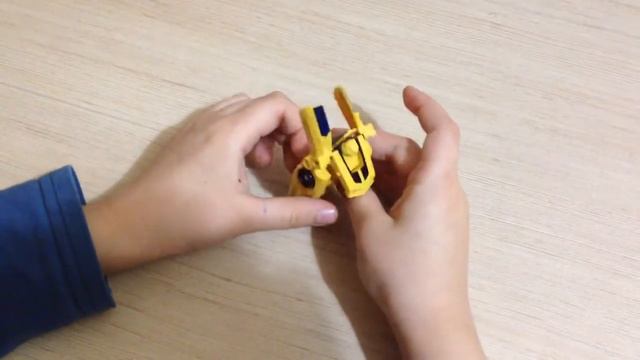 Трансформер бамблби смотреть онлайн