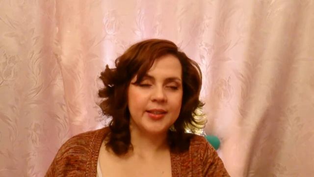 MAC, вернее закос под Мас:)) Заказ с AliExpress 2 помады смотреть онлайн