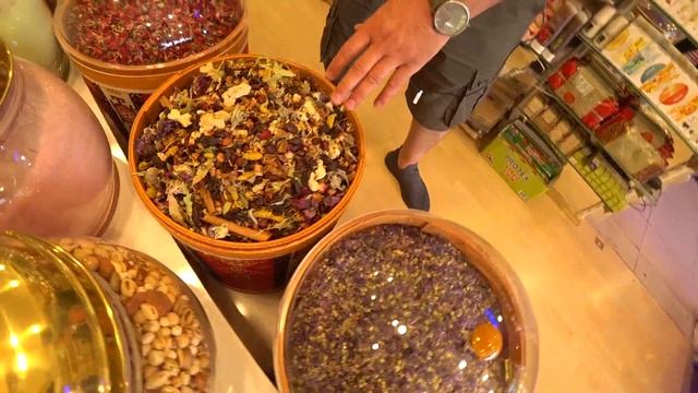 Турция: ЛУКУМ ЧАЙ КОФЕ и сувениры в Гёйнюк. Покупаем самое вкусное. Натуральное Мыло. Кемер Анталья смотреть онлайн