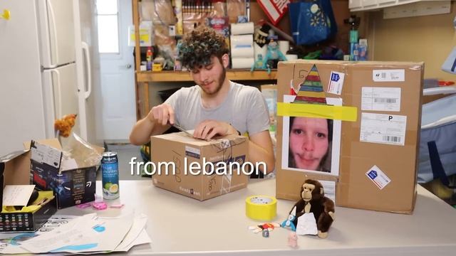 Opening the WORST Fan Mail... смотреть онлайн