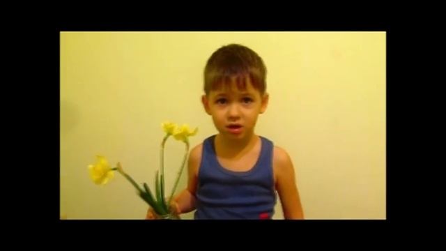 Матвей Власов - тема "Моя мама"| Детский проект "Стих на табуретке" смотреть онлайн