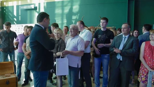 Открыт новый автосалон УАЗ смотреть онлайн