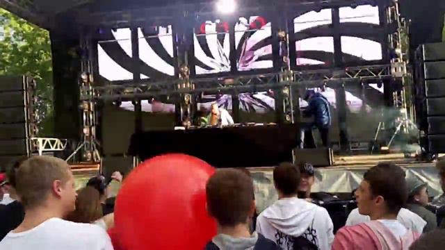 Fruit Vibrations 2015 (Moscow). Viktor Strogonov 2 смотреть онлайн