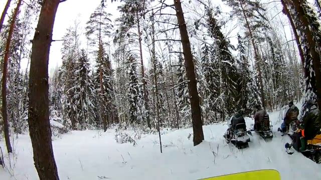 На снегоходах дружной компанией на шашлыки. смотреть онлайн
