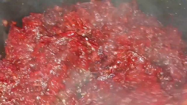 Алый, густой, вкусный и очень сытный домашний борщ! смотреть онлайн