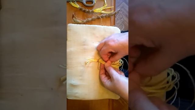 Изготовление панно с помощью узла витая цепочка (одинарный плоский узел) смотреть онлайн