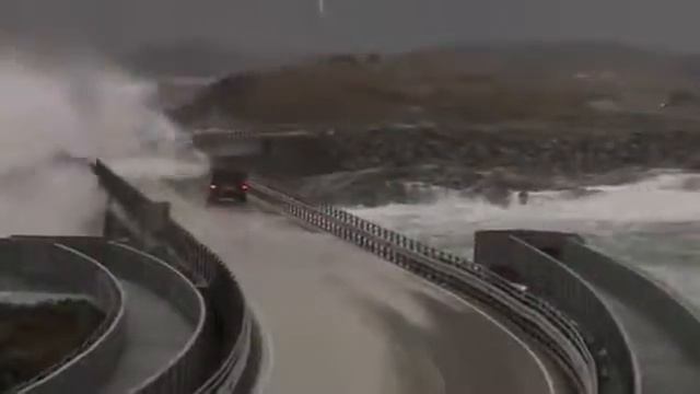 Dangerous Norway's Atlantic Ocean Road смотреть онлайн