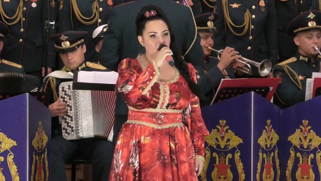 РОССИЯ - РОДИНА МОЯ / КРИСТИНА БРЕДИХИНА смотреть онлайн