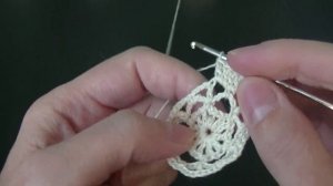 Новогодняя снежинка крючком.