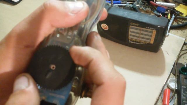 Очень простой, но очень качественный радиожучек смотреть онлайн