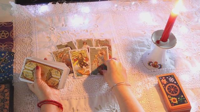 Гадание на картах таро / Отношения на расстоянии . Или мной просто пользуются??? От Perira Norway смотреть онлайн
