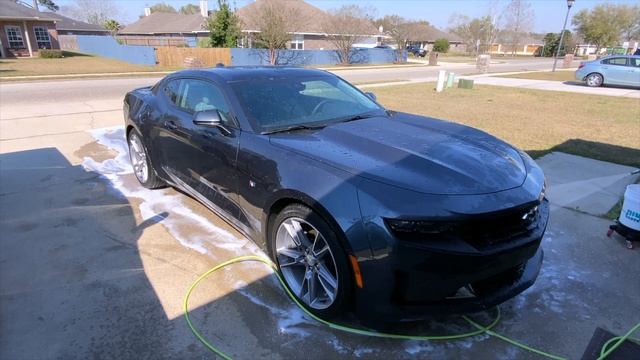 Detailing A New Chevrolet Camaro