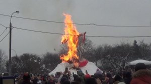 Сжигание чучела: Масленица