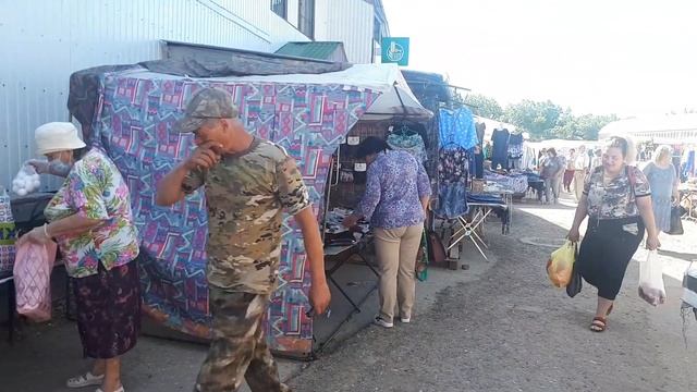 Рынок в городе НОВОМИЧУРИНСКЕ 2021.Товары,цены,люди. (приезжайте торговать и приобретать) смотреть онлайн
