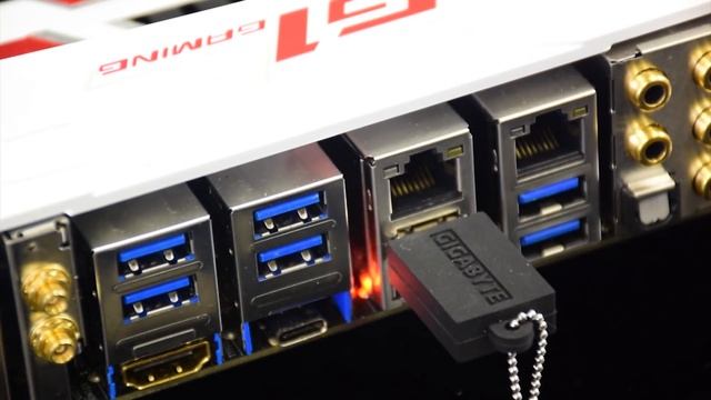 3 ways to update your GIGABYTE Motherboard BIOS смотреть онлайн