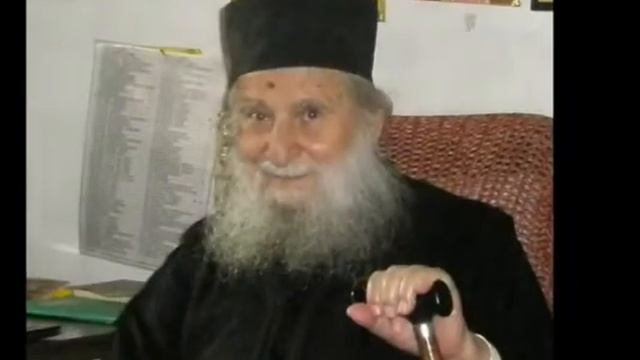 Старец Иосиф Ватопедский: «Кто вкусил «божественное», тот воистину пережил это» смотреть онлайн