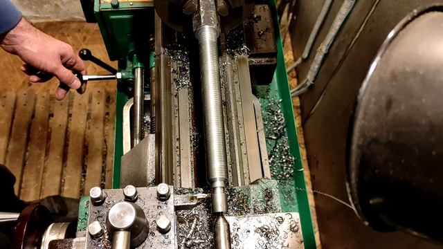 Новый винт и ремонт зажима для труб смотреть онлайн