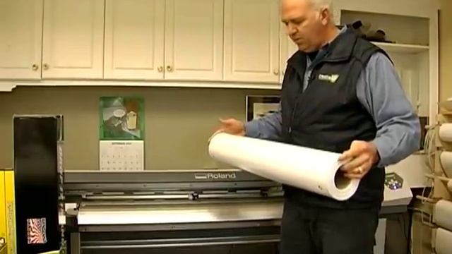 Digital Vinyl Banner Printing : Load Printer with Vinyl Banner смотреть онлайн