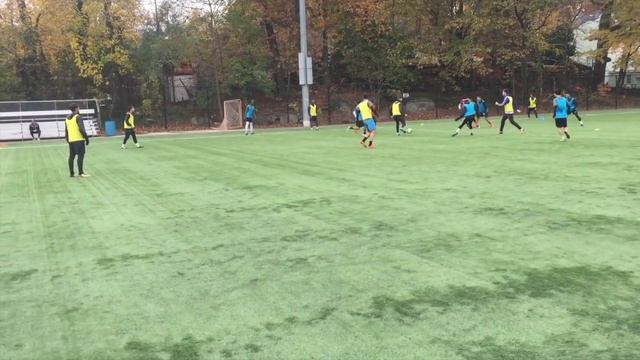 Tiki Taka Soccer Possession Exercises смотреть онлайн