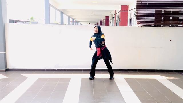 Up - Inna смотреть онлайн