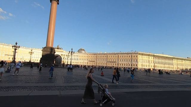 Музей Эрмитаж// Дворцовая площадь смотреть онлайн