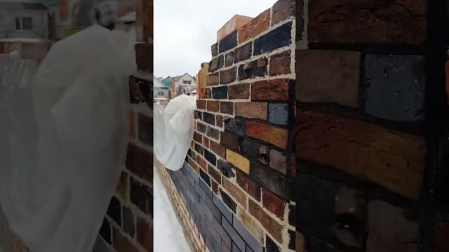 Строительство коттеджа площадью 160 м2 из кирпича ручной формовки. г. Энгельс