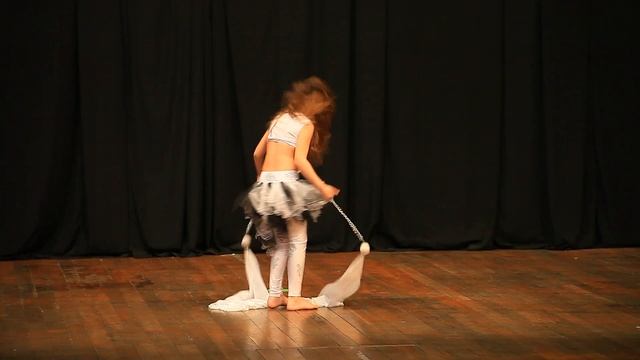 Vavilon 2016 04 02 #1 MVI 0800 Belly dance смотреть онлайн