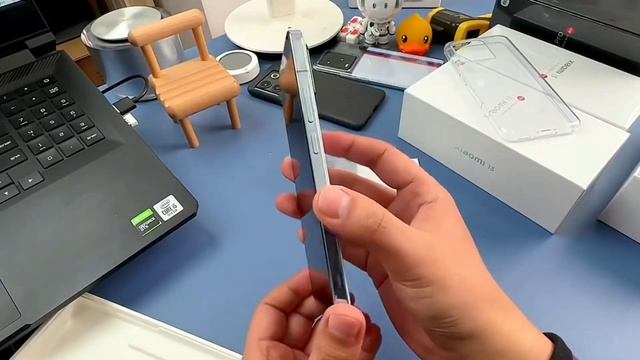 Xiaomi 13 Unboxing & Review (Malayalam) | Quick First Look! | Beast ??? смотреть онлайн