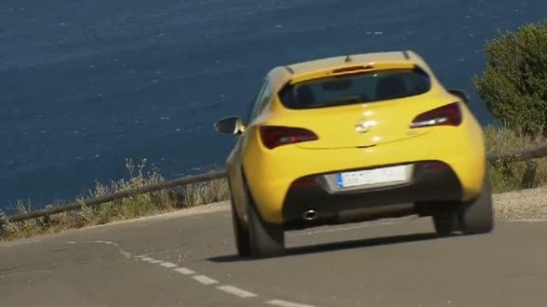 Opel Astra J GTC - Striking Design, Ultimate Dynamics (HD)