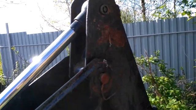 Навесной экскаватор на минитрактор. Знакомство. смотреть онлайн