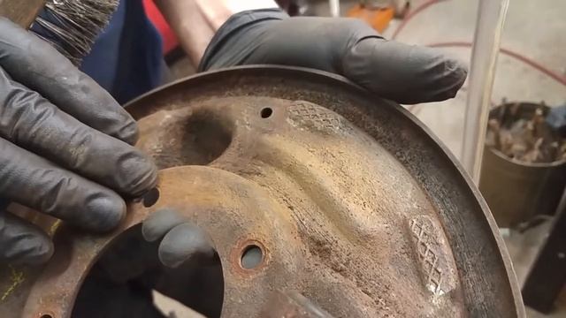 1975 monza explaining rear brakes backing plate смотреть онлайн