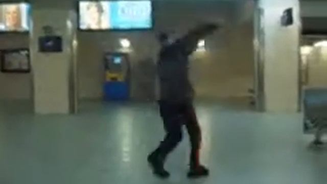 Tornado & 540 Kick смотреть онлайн