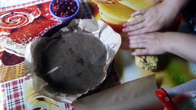 Вкусный песочный пирог с черешней смотреть онлайн