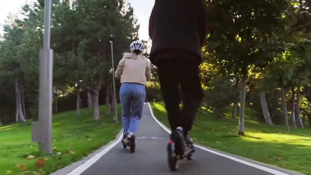 E-TWOW ?GT SE, GL, SPORT S |Bester E-scooter | Electro cityroller für Erwachsene смотреть онлайн